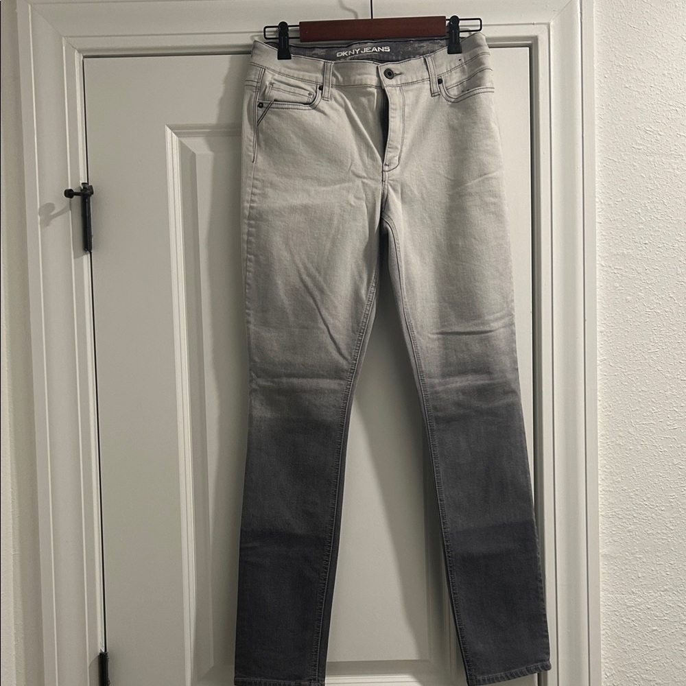 DKNY Women’s Black and Gray Skinny Jeans